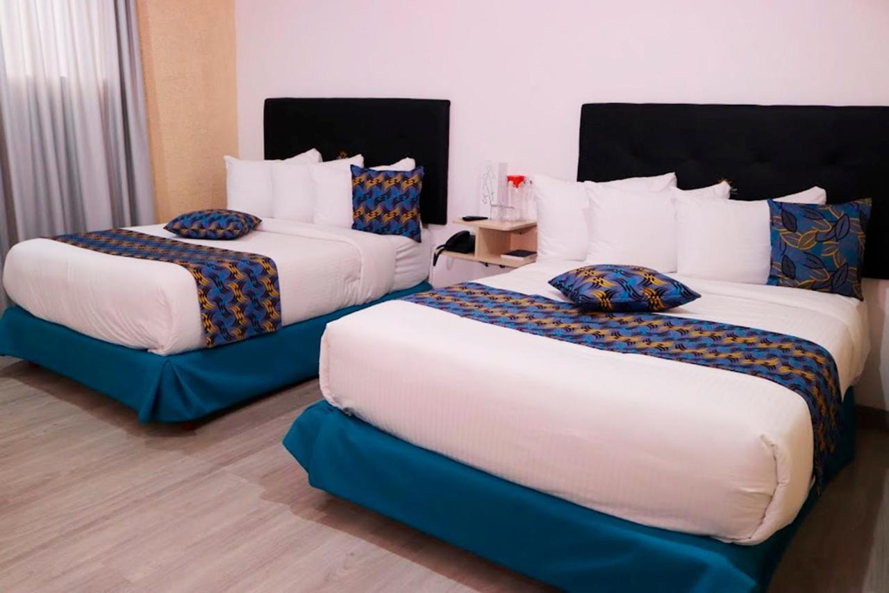 Hotel Alto Mar Catia La Mar Exterior foto