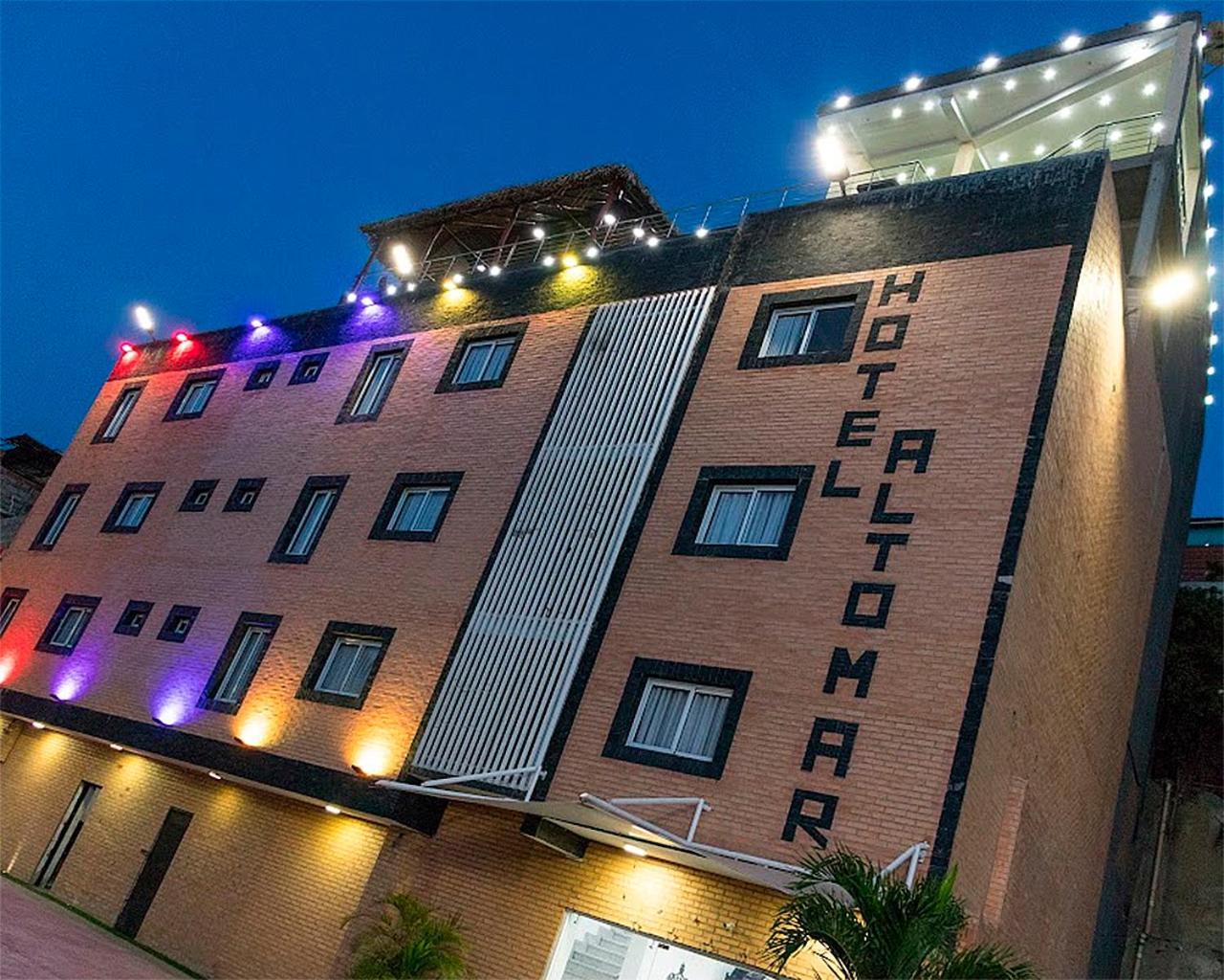 Hotel Alto Mar Catia La Mar Exterior foto